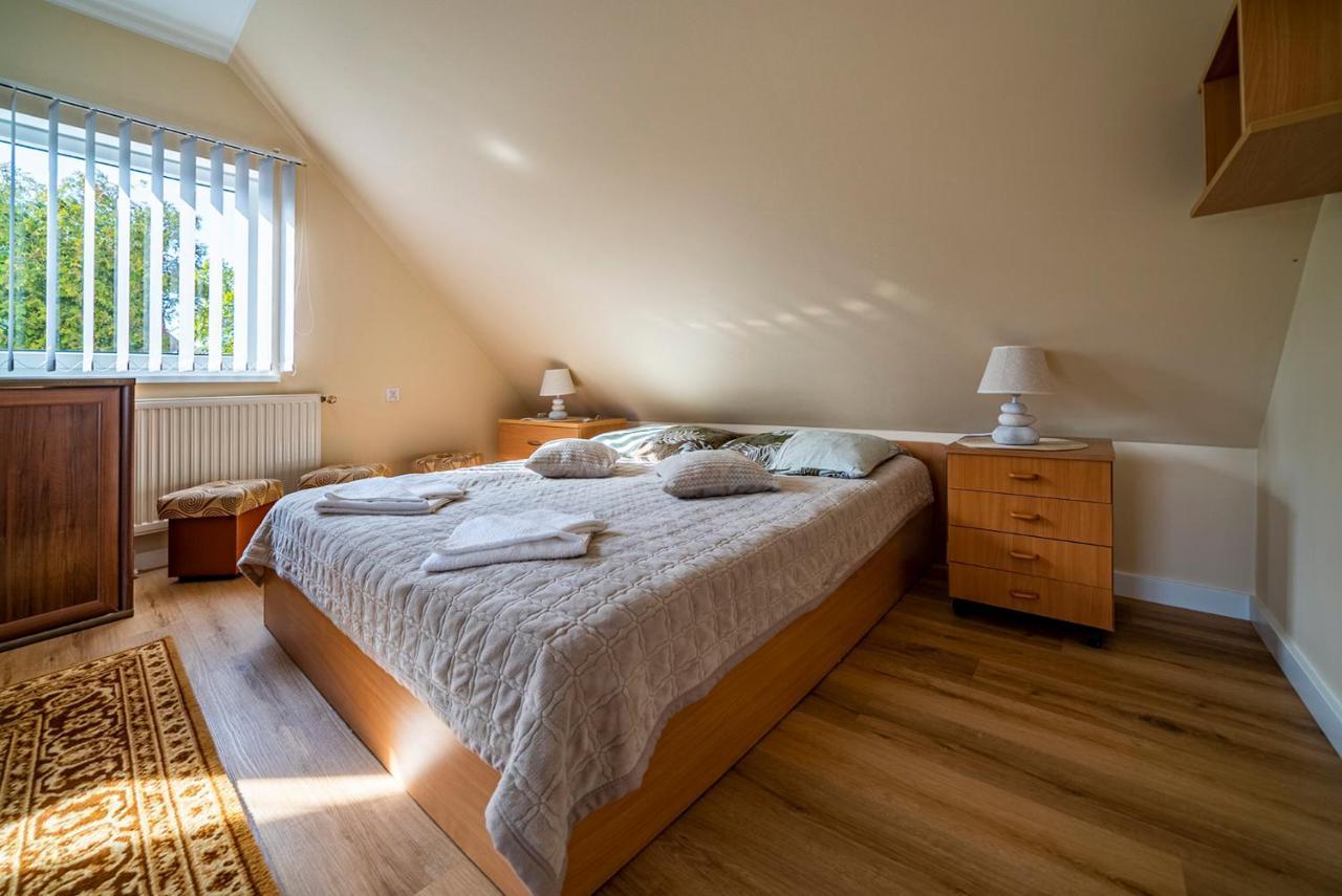 Bronisia Jastarnia Apartment Екстериор снимка